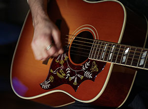 Gibson Hummingbird